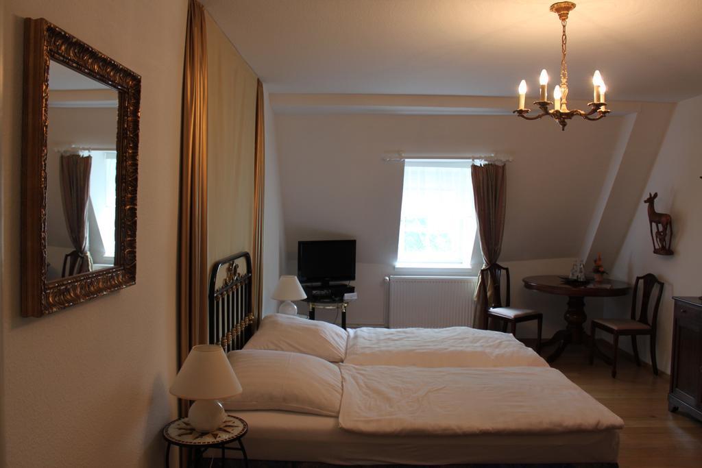 Schloss Hotel Wallhausen Wallhausen  Zimmer foto