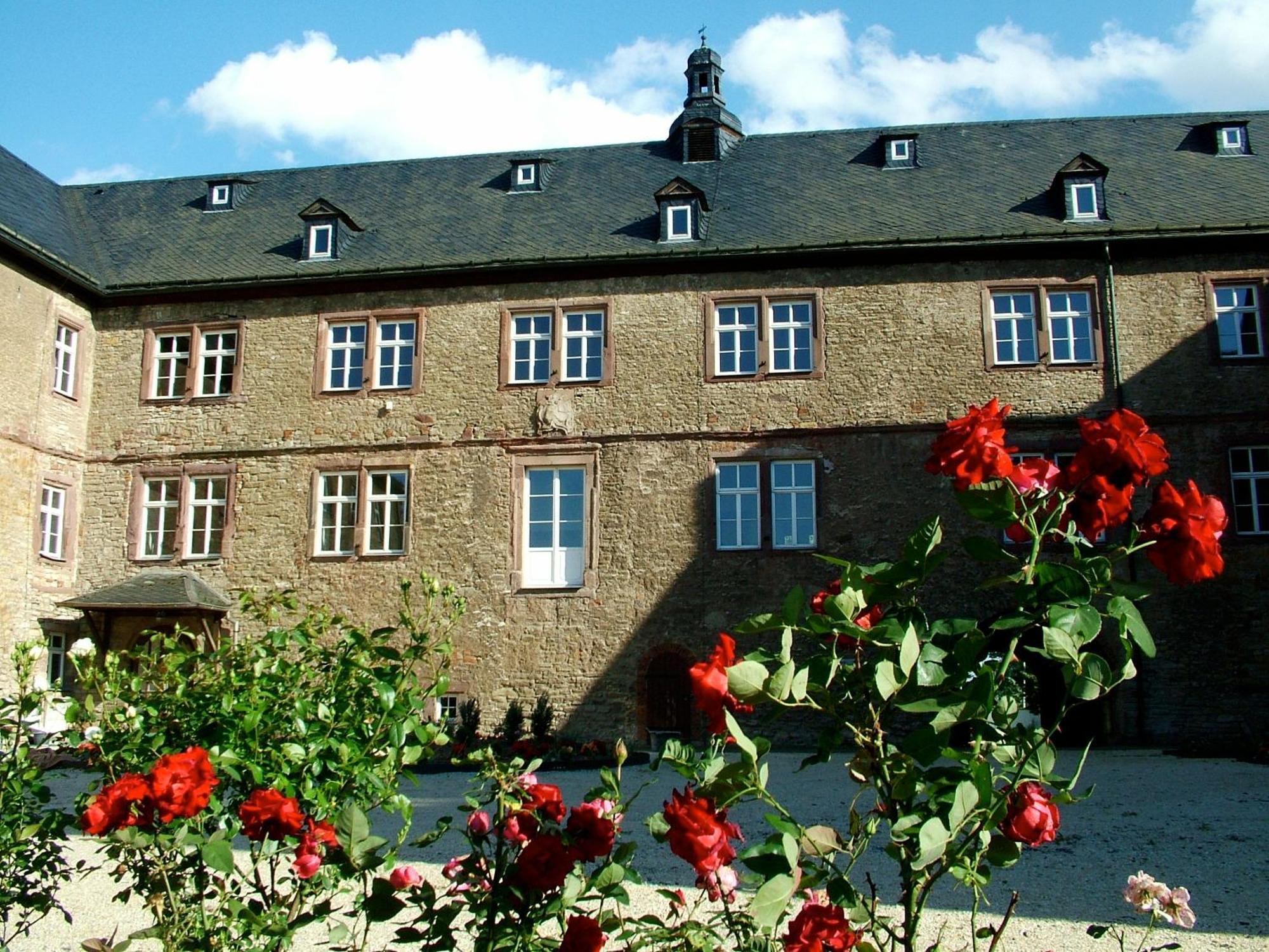 Schloss Hotel Wallhausen Wallhausen  Exterior foto
